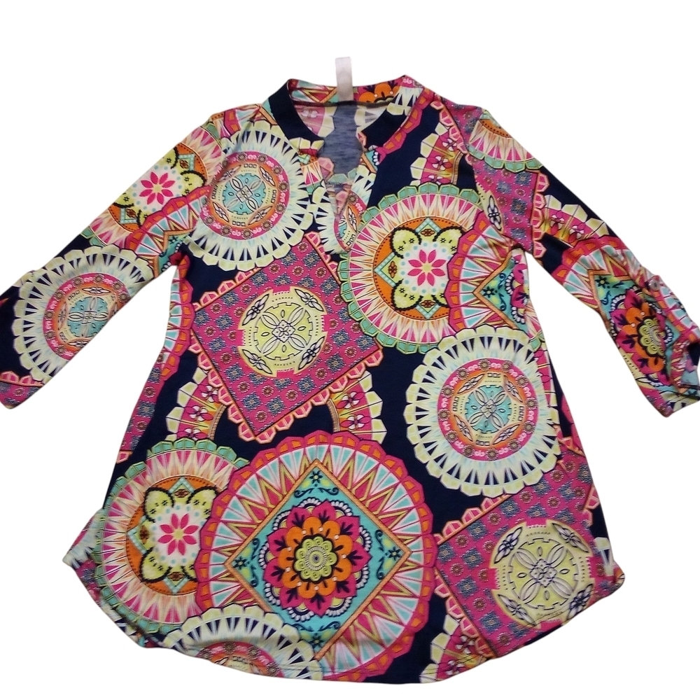 Honeyme - Multi Colored Tunic, 3/4 Sleeves W/Button, V-neck Size Small, Made USA